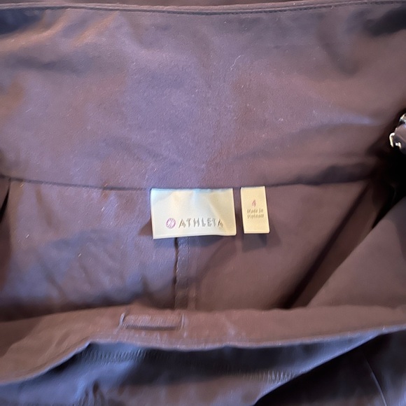 Athleta navy tennis skirt size 4 - Picture 3 of 3